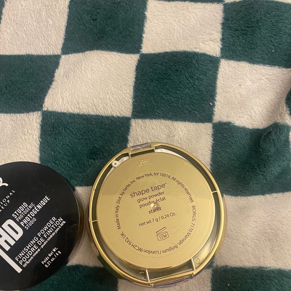 Tarte glow powder and nyx powder - Picture 3 of 5